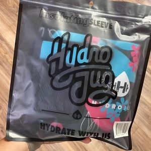 Hydrojug sleeve- abstract floral